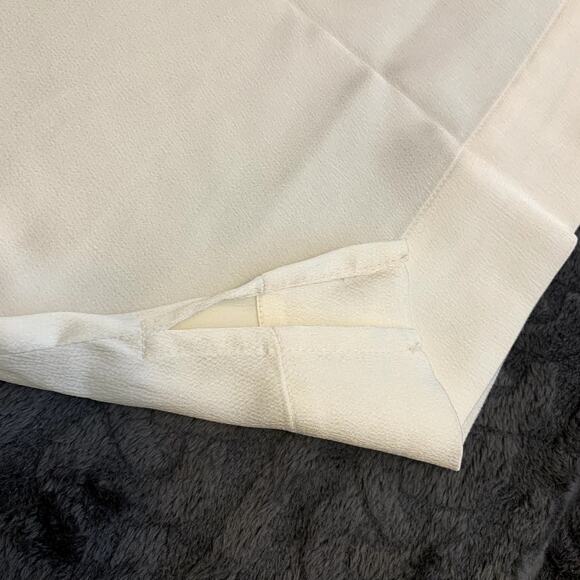 Liz Claiborne Ivory Shorter Boxy Style Women's Top Size XL NWOT - Picture 8 of 8